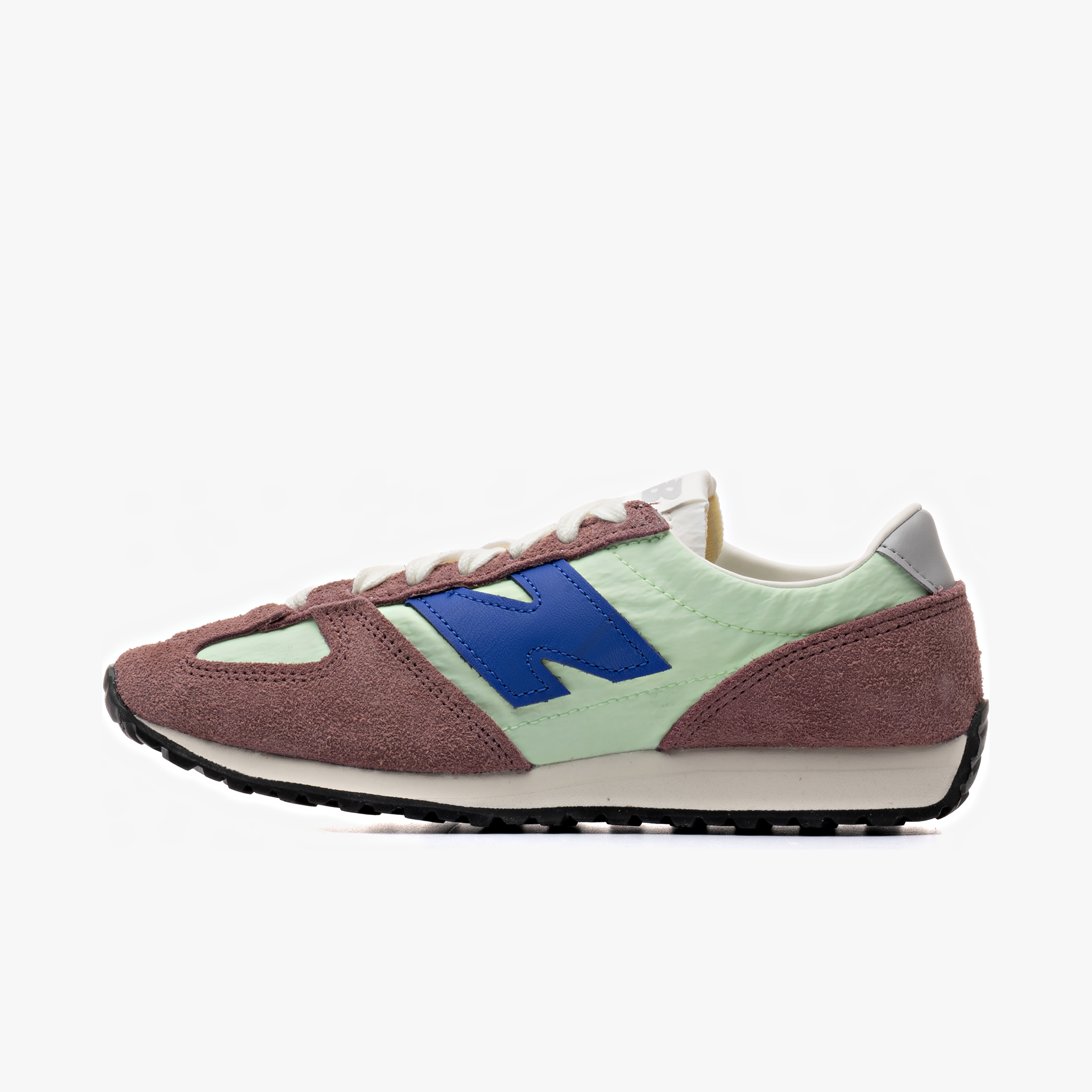 New Sapatilha U471V1