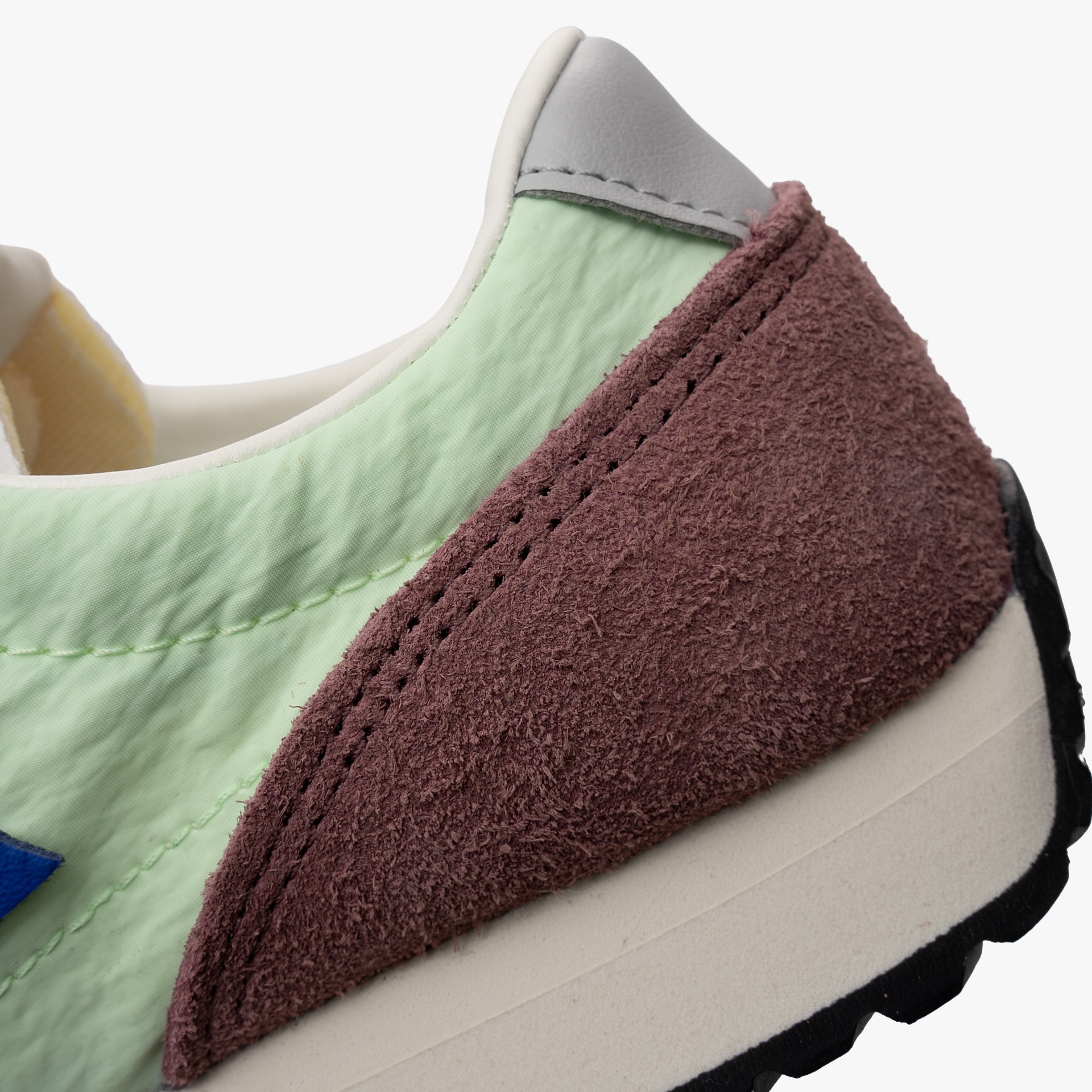 New Sapatilha U471V1