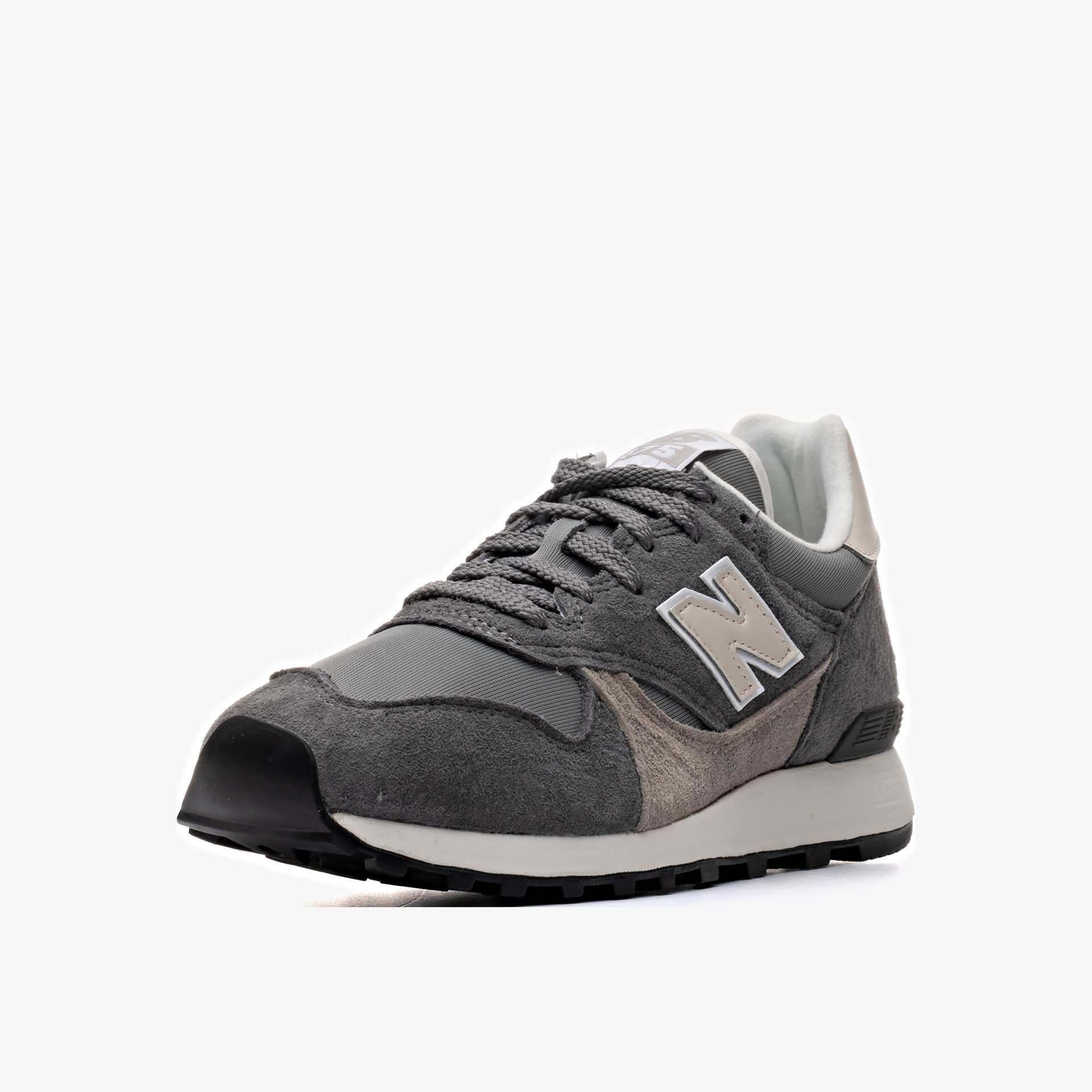 New Sapatilha U475V1