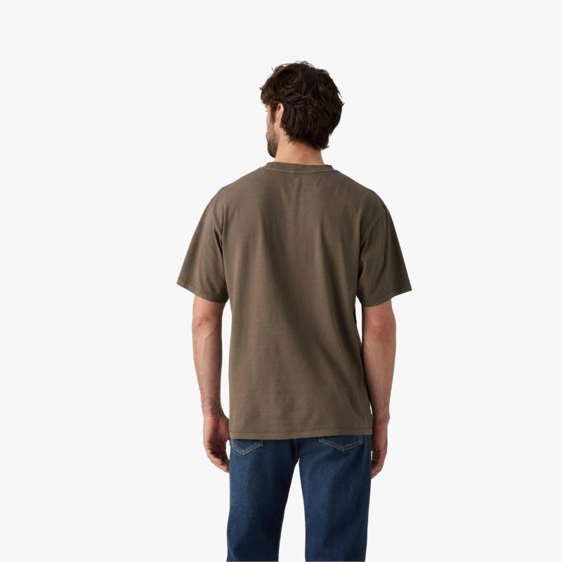 Levis Red Tab Vintage Tee - A0637 0175 - Fuxia, Urban Tribes United