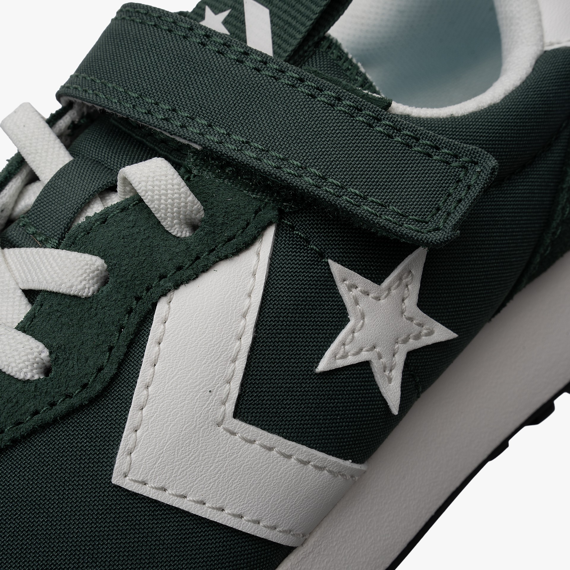 Converse Omega Trainer 2V