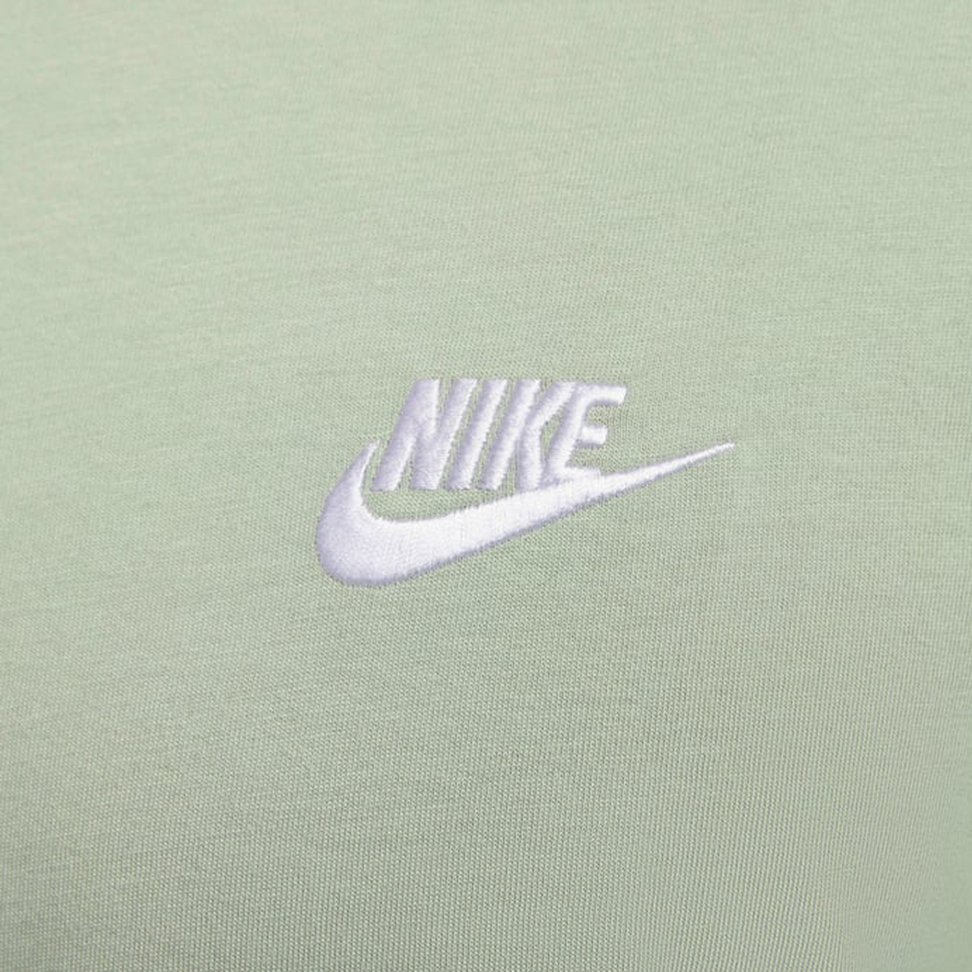 Nike Sportswear Club