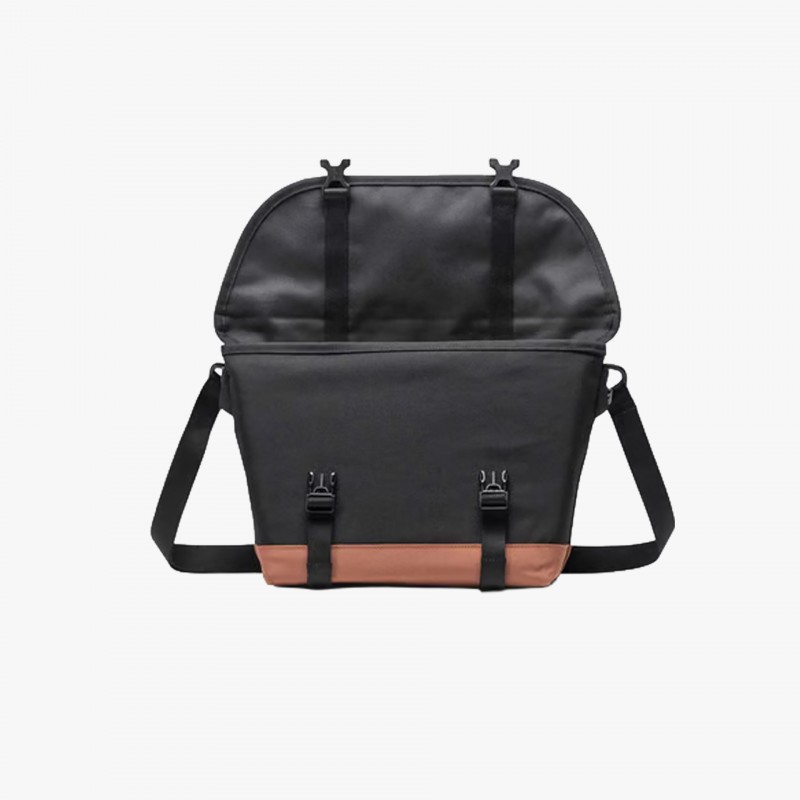 Herschel Cove Small Messenger Herschel Cove Small Messenger - 11528 04735 - Fuxia, Urban Tribes United