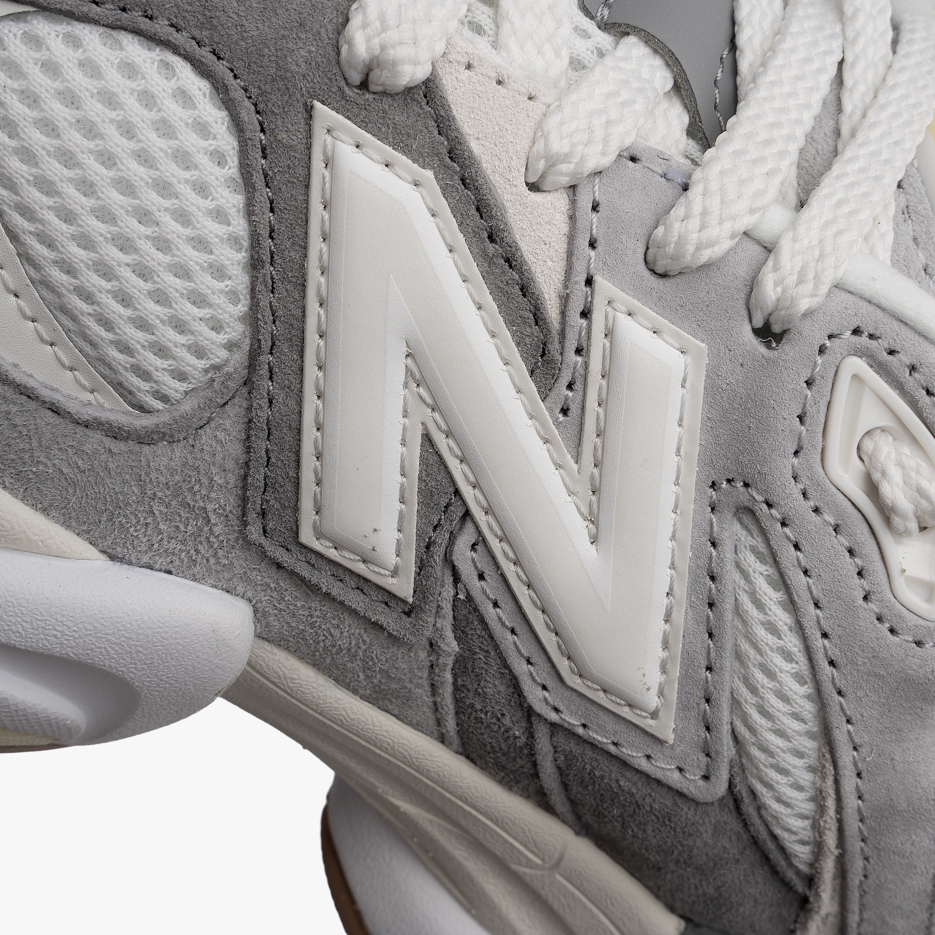 New Balance U9060