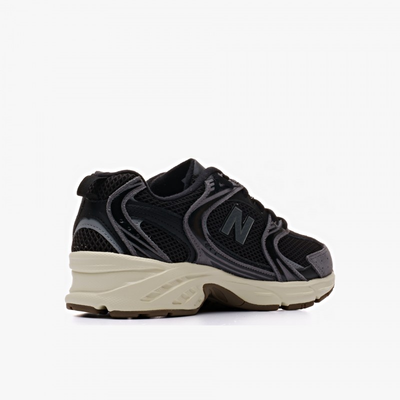 New Balance U530 - U530 9TN - Fuxia, Urban Tribes United