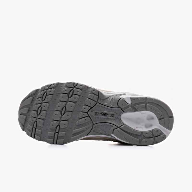 New Balance 530 Bungee Lace Medi - P530 5C7 - Fuxia, Urban Tribes United