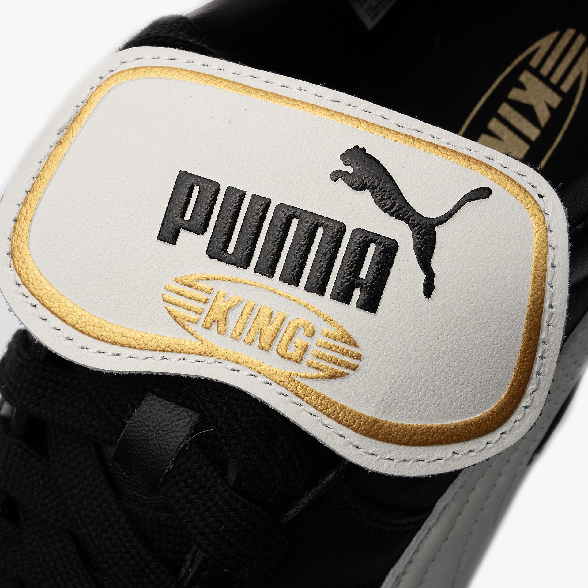 Puma King Indoor