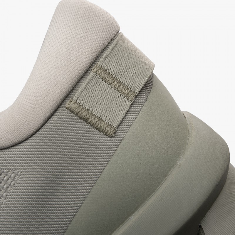 On Cloudzone - 3WF10074171C - Fuxia, Urban Tribes United