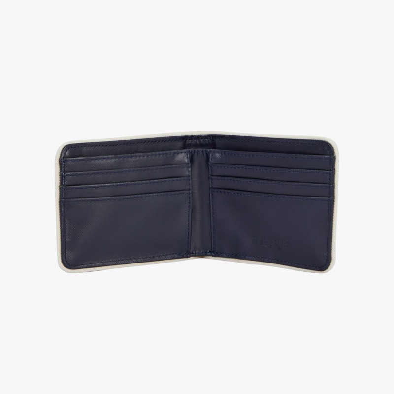 Fred Perry Coated - L7305 635 - Fuxia, Urban Tribes United