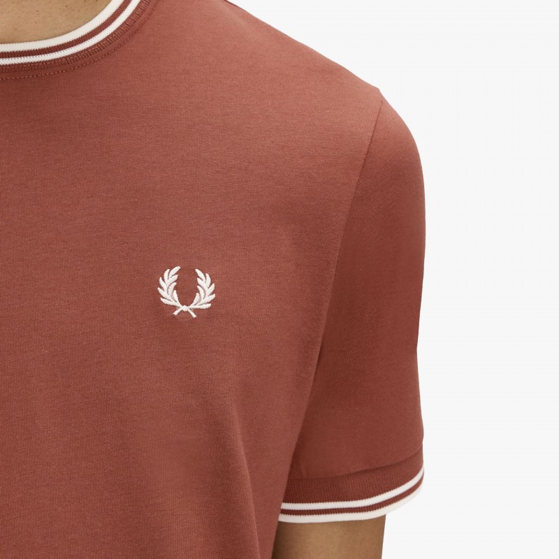 Fred Perry Twin Tipped Fred Perry Twin Tipped - M1588V Z51 - Fuxia, Urban Tribes United