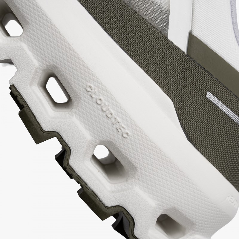 On Cloudvista 2 - 3ME30113427C - Fuxia, Urban Tribes United