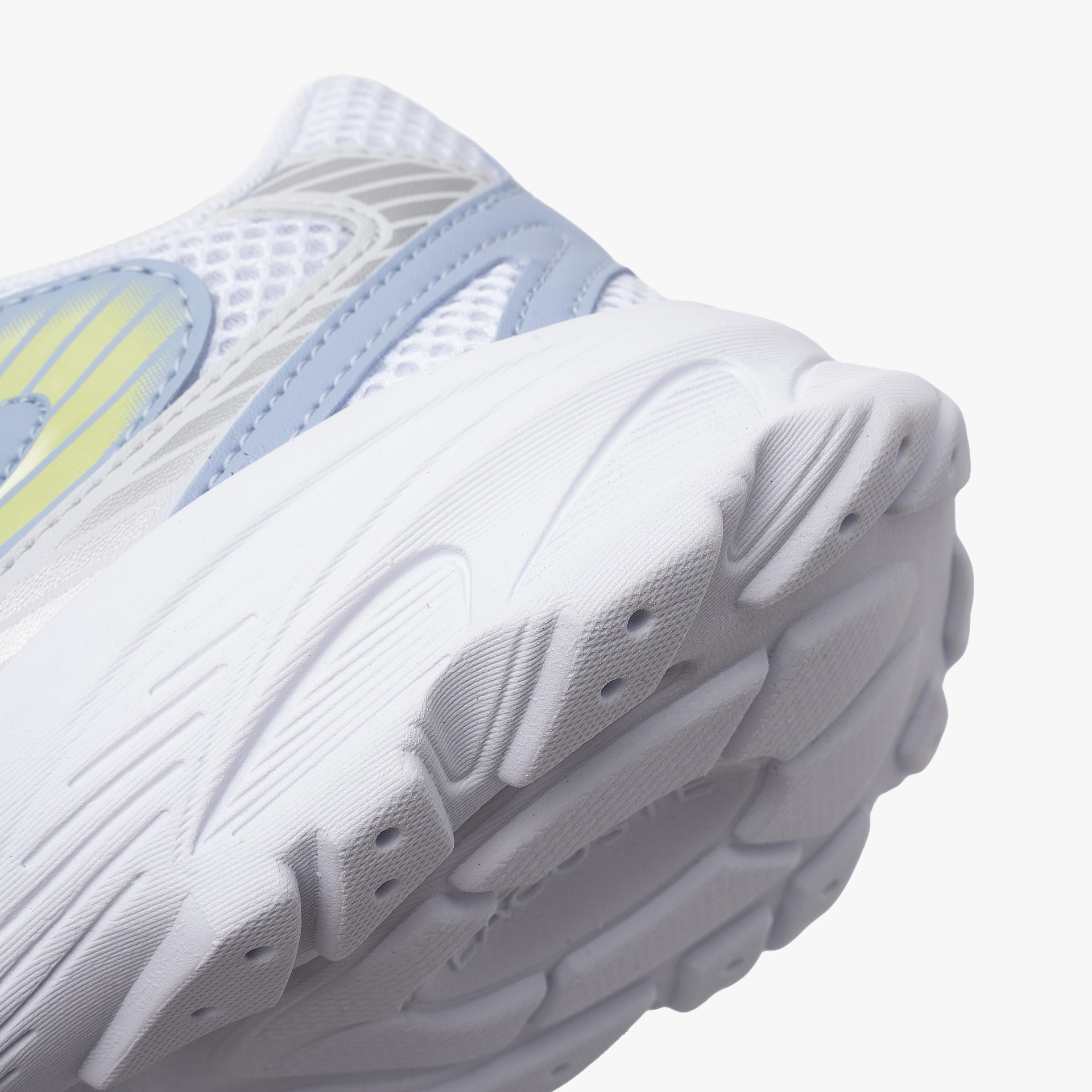 Lacoste L003 Neo Shot