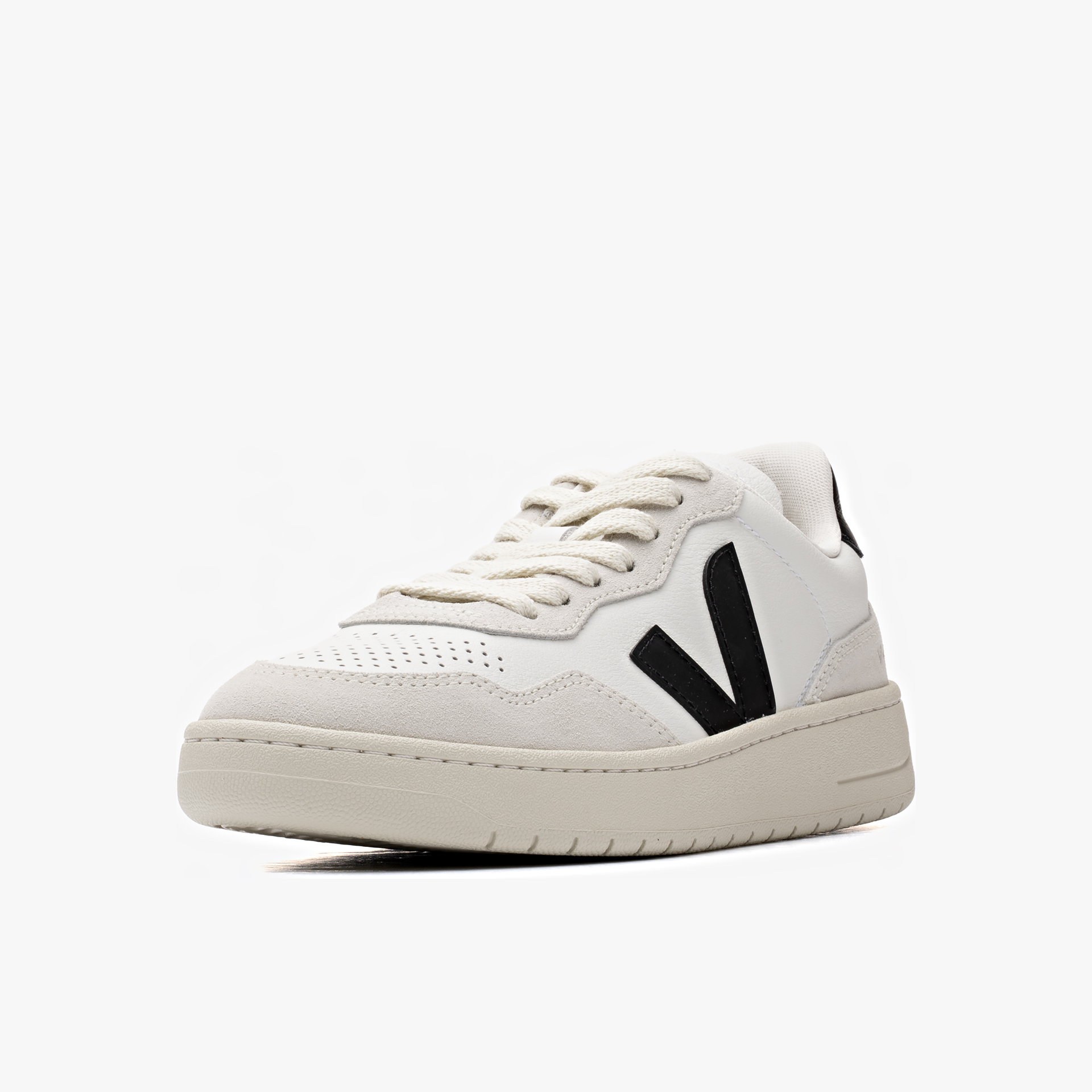 Veja V-90 O.T. Leather