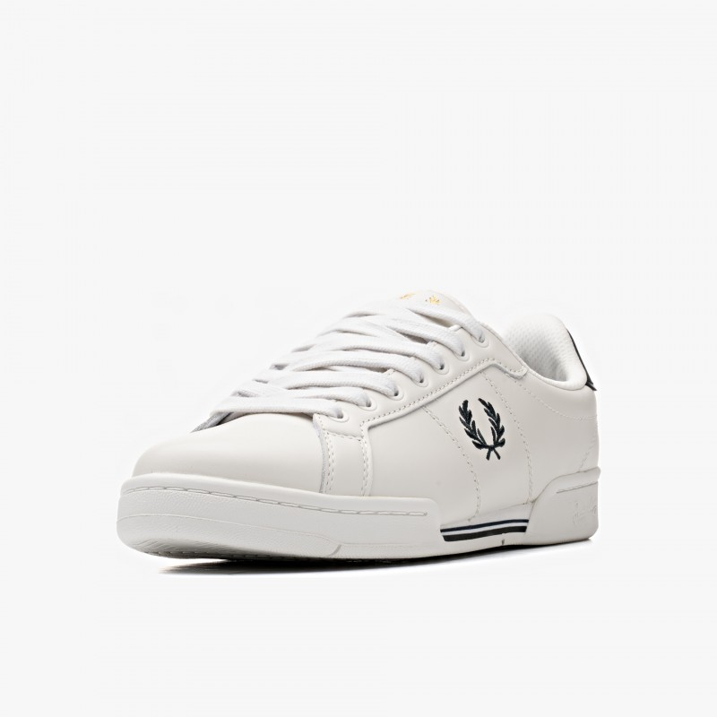 Fred Perry Leather - B6311 349 - Fuxia, Urban Tribes United