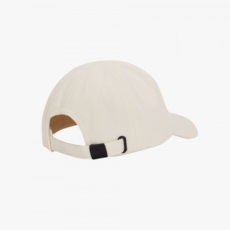 Fred Perry Pique Classic - HW2295 13B - Fuxia, Urban Tribes United