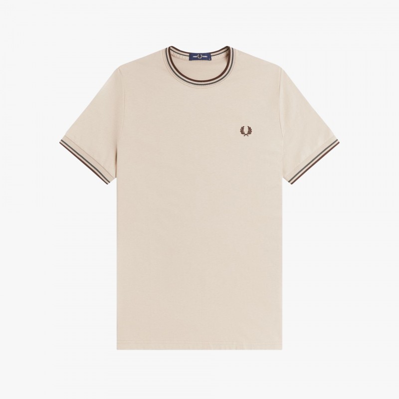 Fred Perry Twin Tipped - M1588V 50A - Fuxia, Urban Tribes United