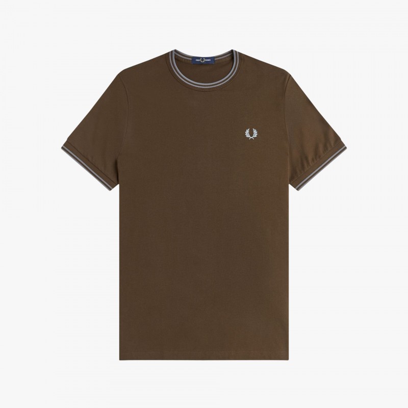 Fred Perry Twin Tipped - M1588V 49A - Fuxia, Urban Tribes United
