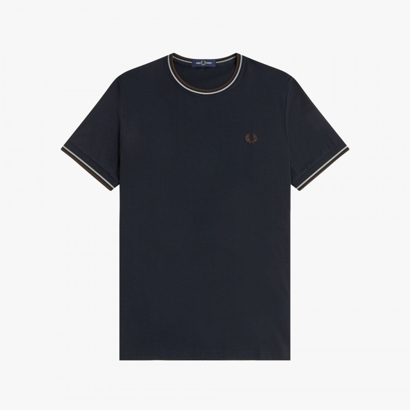 Fred Perry Twin Tipped - M1588V 52A - Fuxia, Urban Tribes United