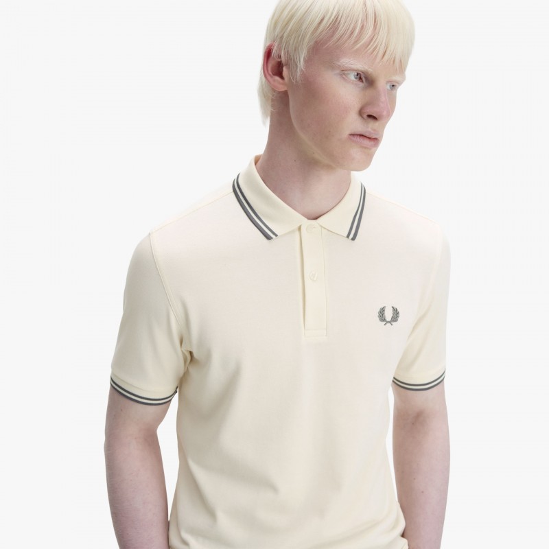 Fred Perry Twin Tipped - M3600 95A - Fuxia, Urban Tribes United