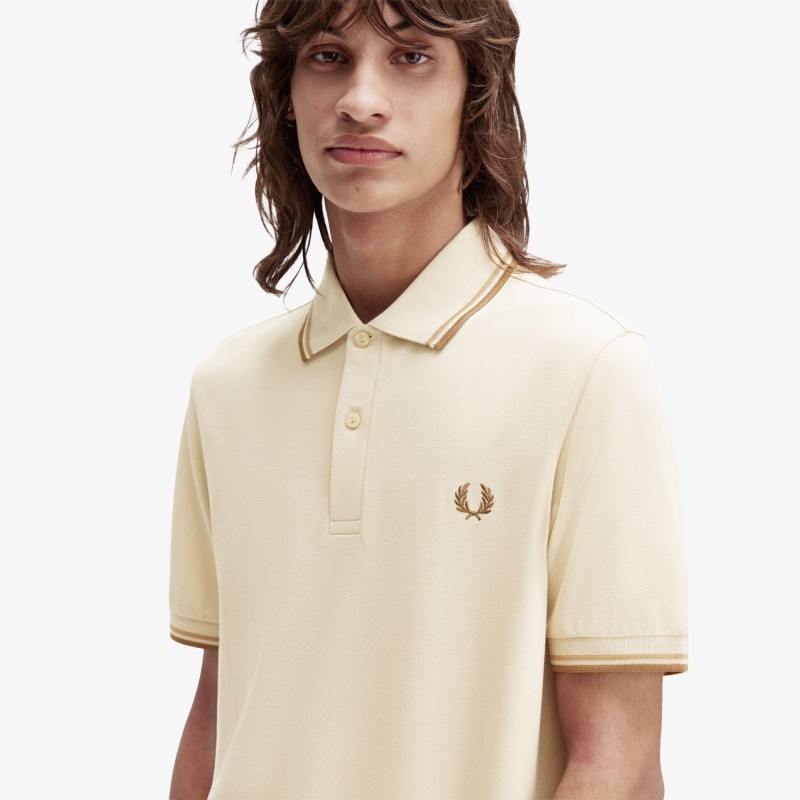 Fred Perry Twin Tipped - M3600P Z53 - Fuxia, Urban Tribes United