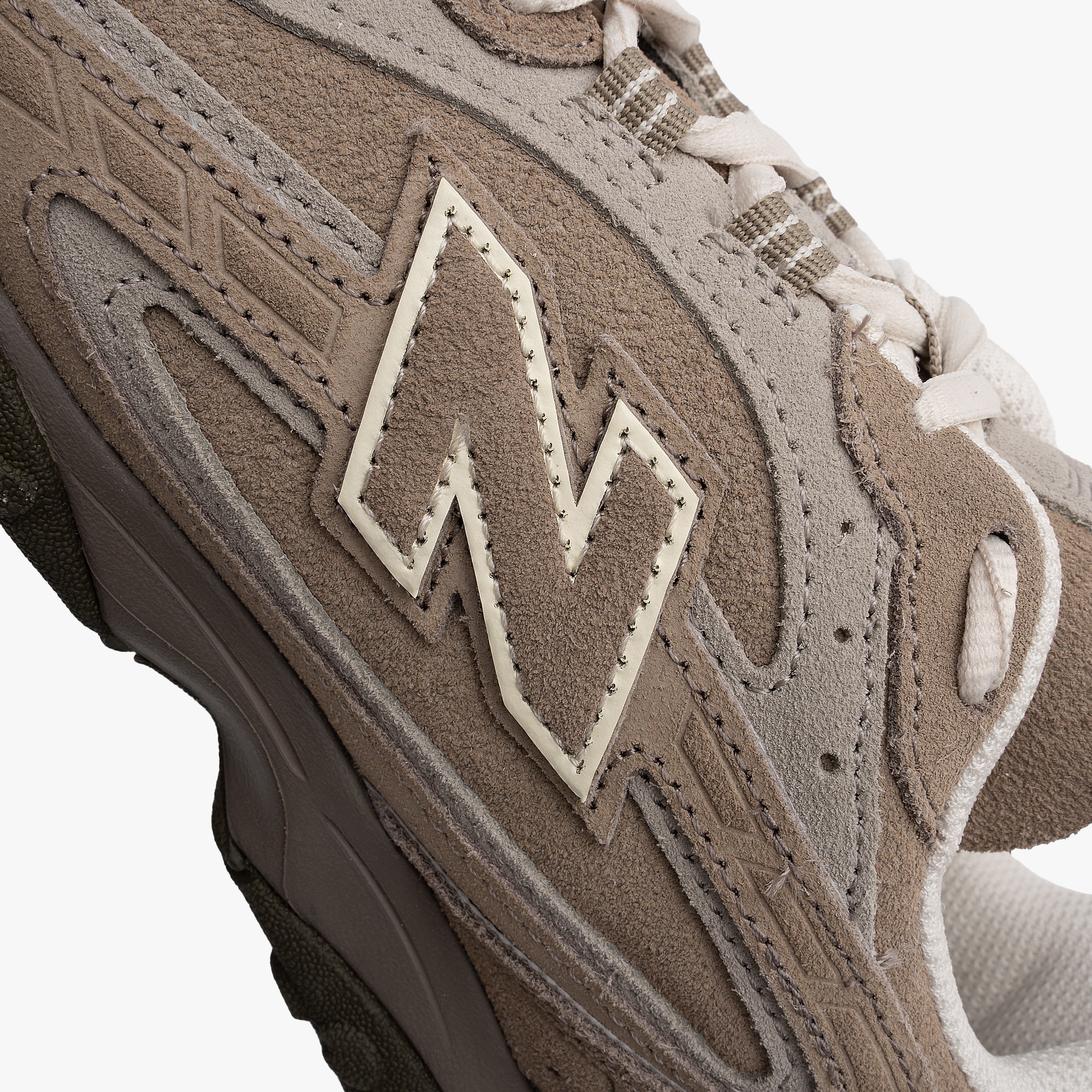 New Balance U204L