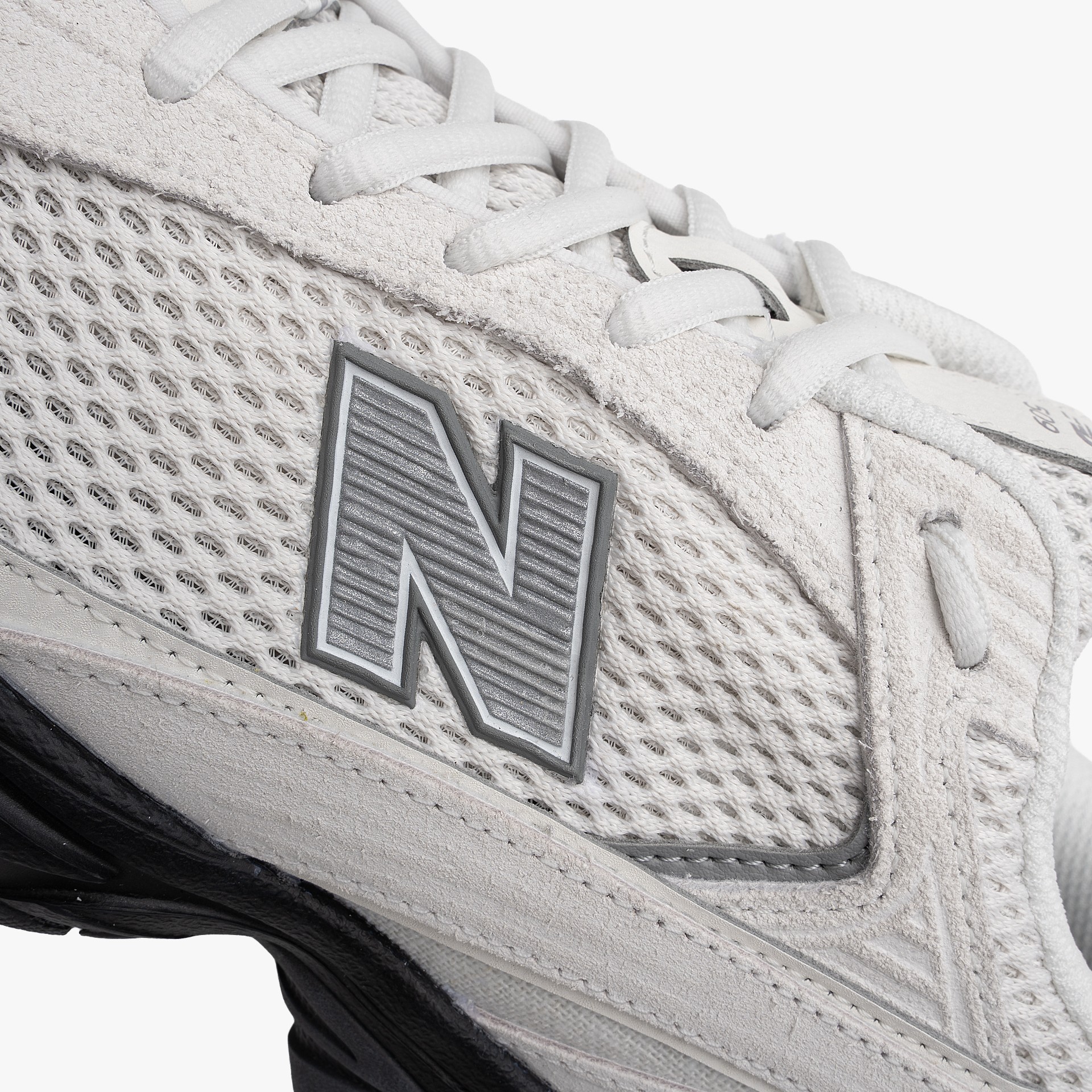 New Balance 509