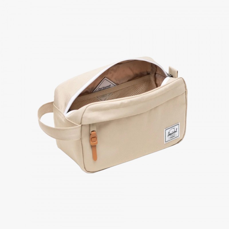 Herschel Chapter Travel Kit - 30064 02112 - Fuxia, Urban Tribes United