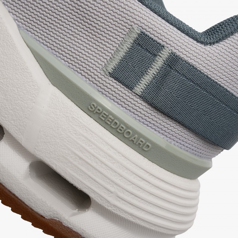 ON Cloudnova Form 2 - 3ME30154803 - Fuxia, Urban Tribes United