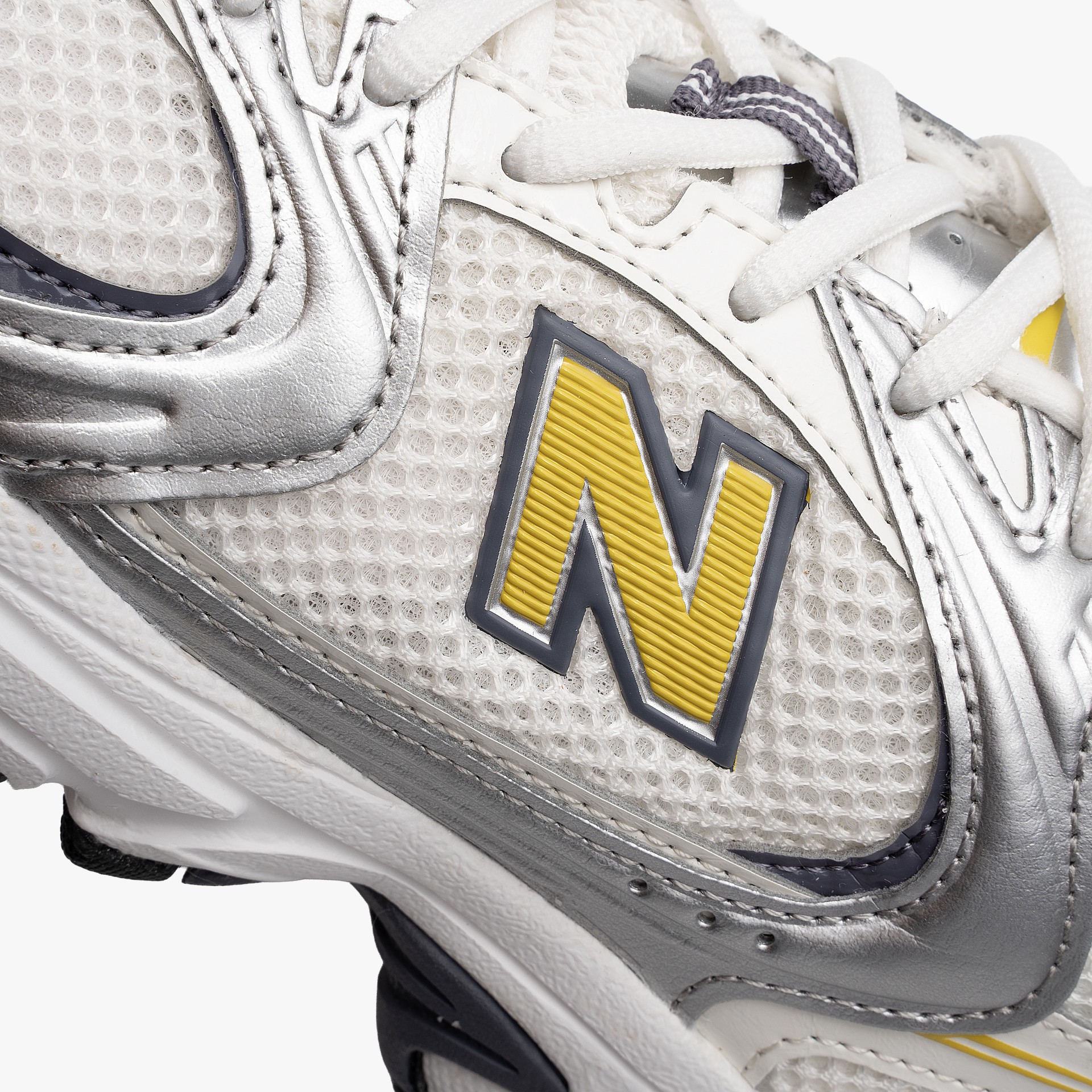 New Balance U530