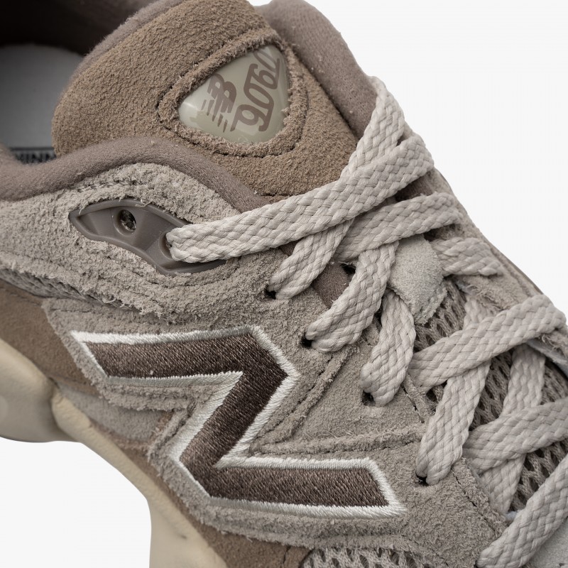 New Balance 9060 lace New Balance 9060 lace - GC9060 EX - Fuxia, Urban Tribes United
