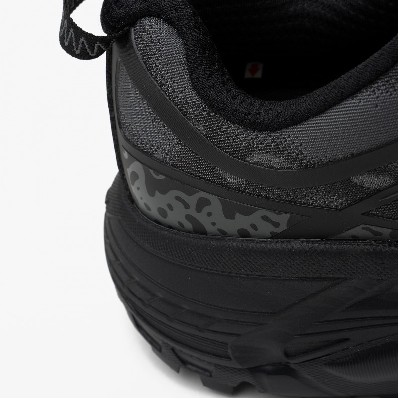 HOKA U Mafate Three2 Ts - 1162770 BBN - Fuxia, Urban Tribes United