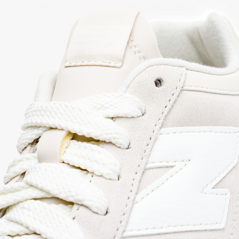 New Balance URC42 - URC42 EA - Fuxia, Urban Tribes United