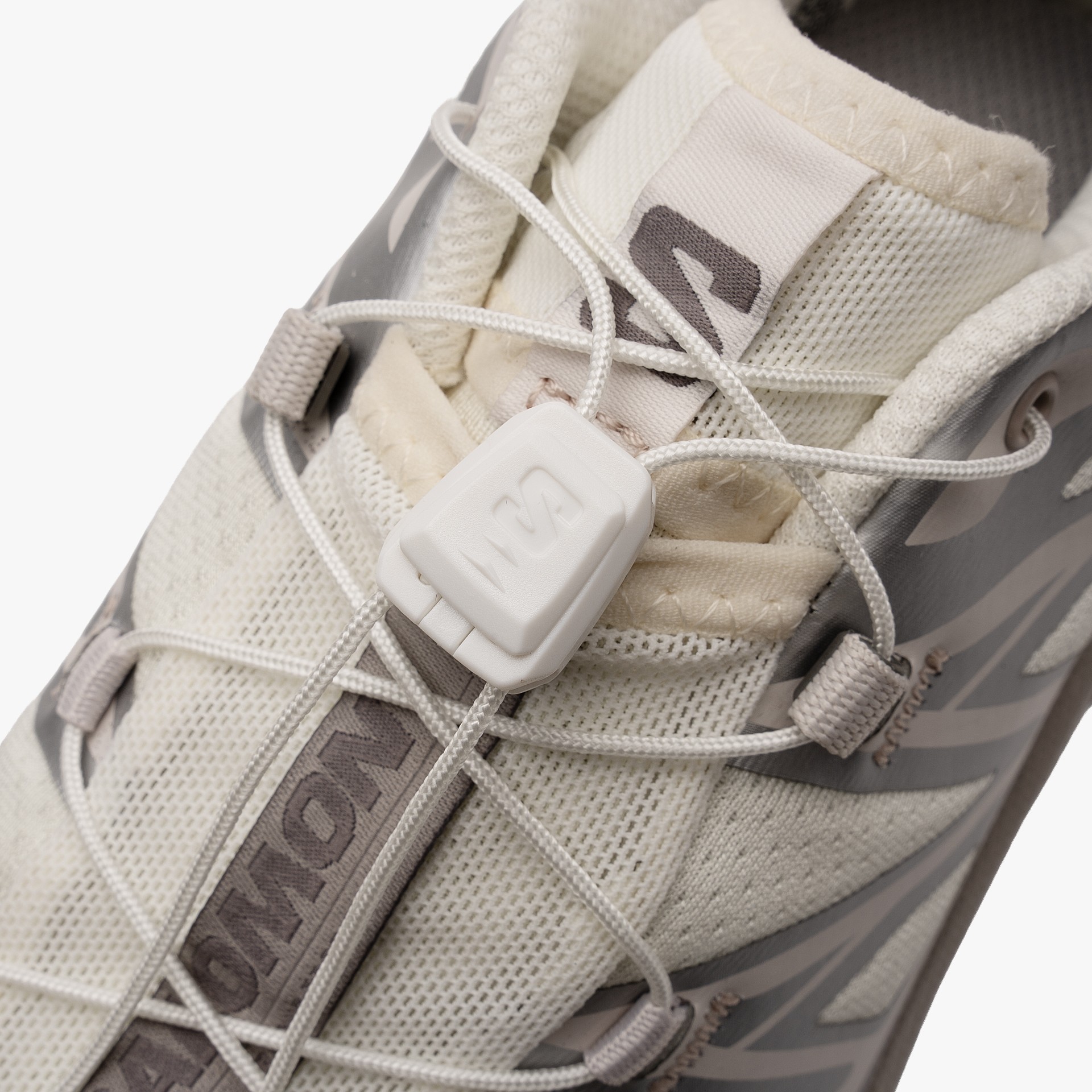 Salomon XT-6