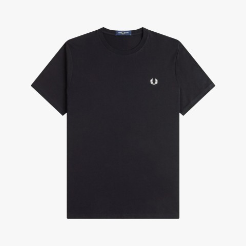 Fred Perry Bold Branding