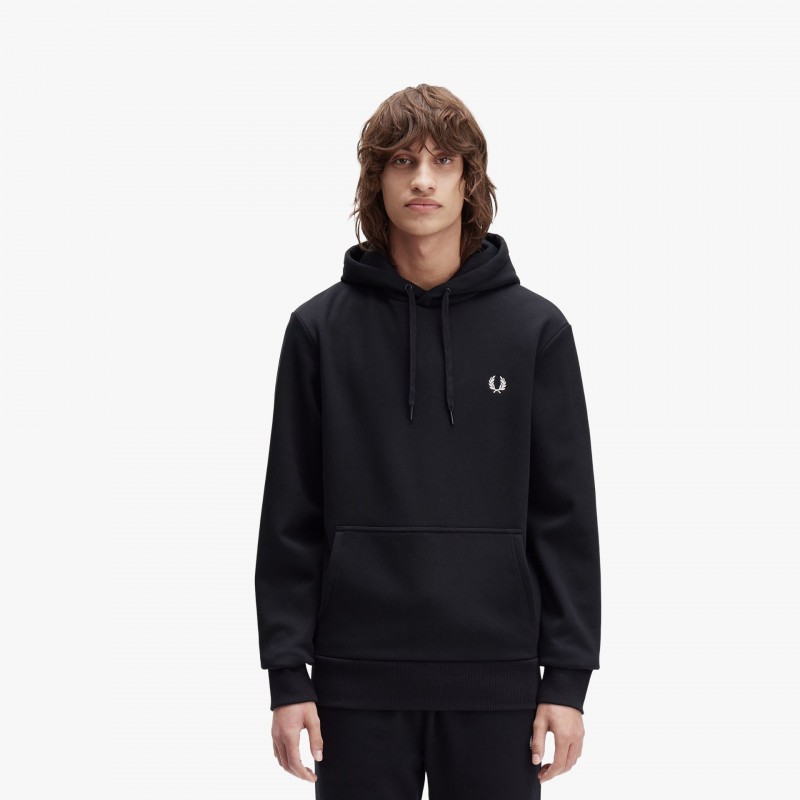 Fred Perry Bold Branding - M1371 102 - Fuxia, Urban Tribes United