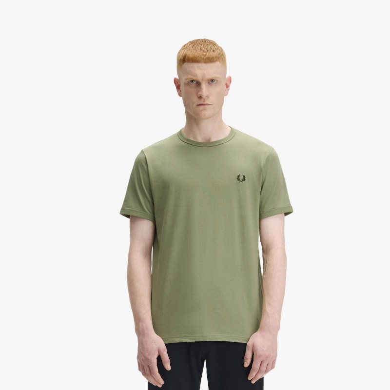 Fred Perry Ringer - M3519 X88 - Fuxia, Urban Tribes United