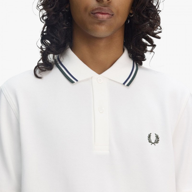 Fred Perry Twin Tipped - M3600 Y23 - Fuxia, Urban Tribes United