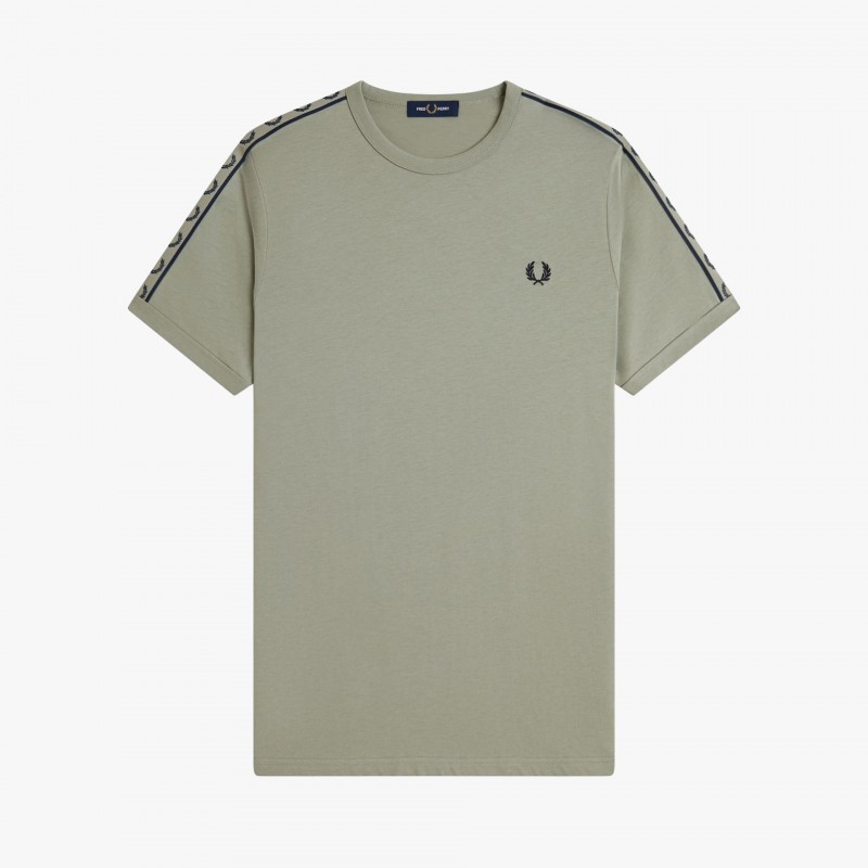 Fred Perry Contrast Tape Ringer Fred Perry Contrast Tape Ringer - M4613 33B - Fuxia, Urban Tribes United