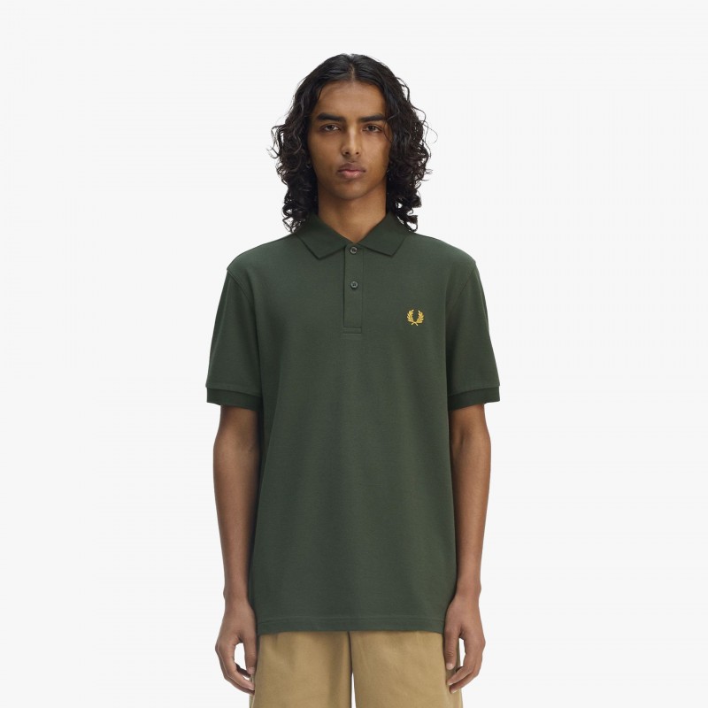 Fred Perry Slim Fit Basico Fred Perry Slim Fit Basico - M6000 Y22 - Fuxia, Urban Tribes United
