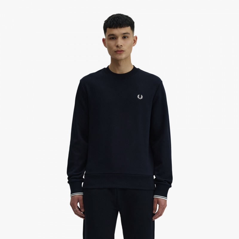 Fred Perry Crew Neck - M7535 248 - Fuxia, Urban Tribes United
