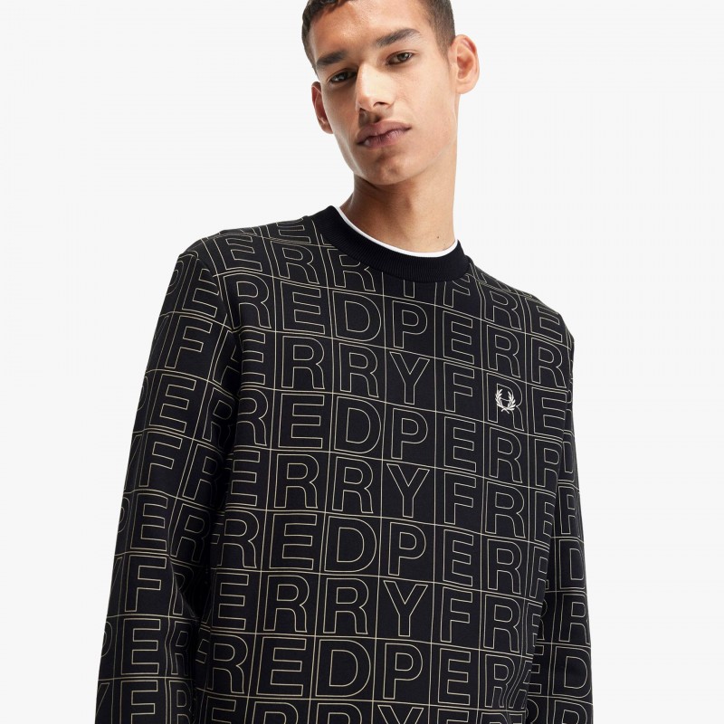 Fred Perry Spellout Graphic - M7719 102 - Fuxia, Urban Tribes United