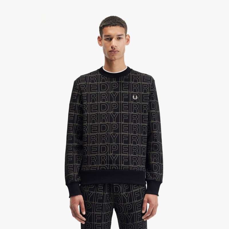 Fred Perry Spellout Graphic - M7719 102 - Fuxia, Urban Tribes United