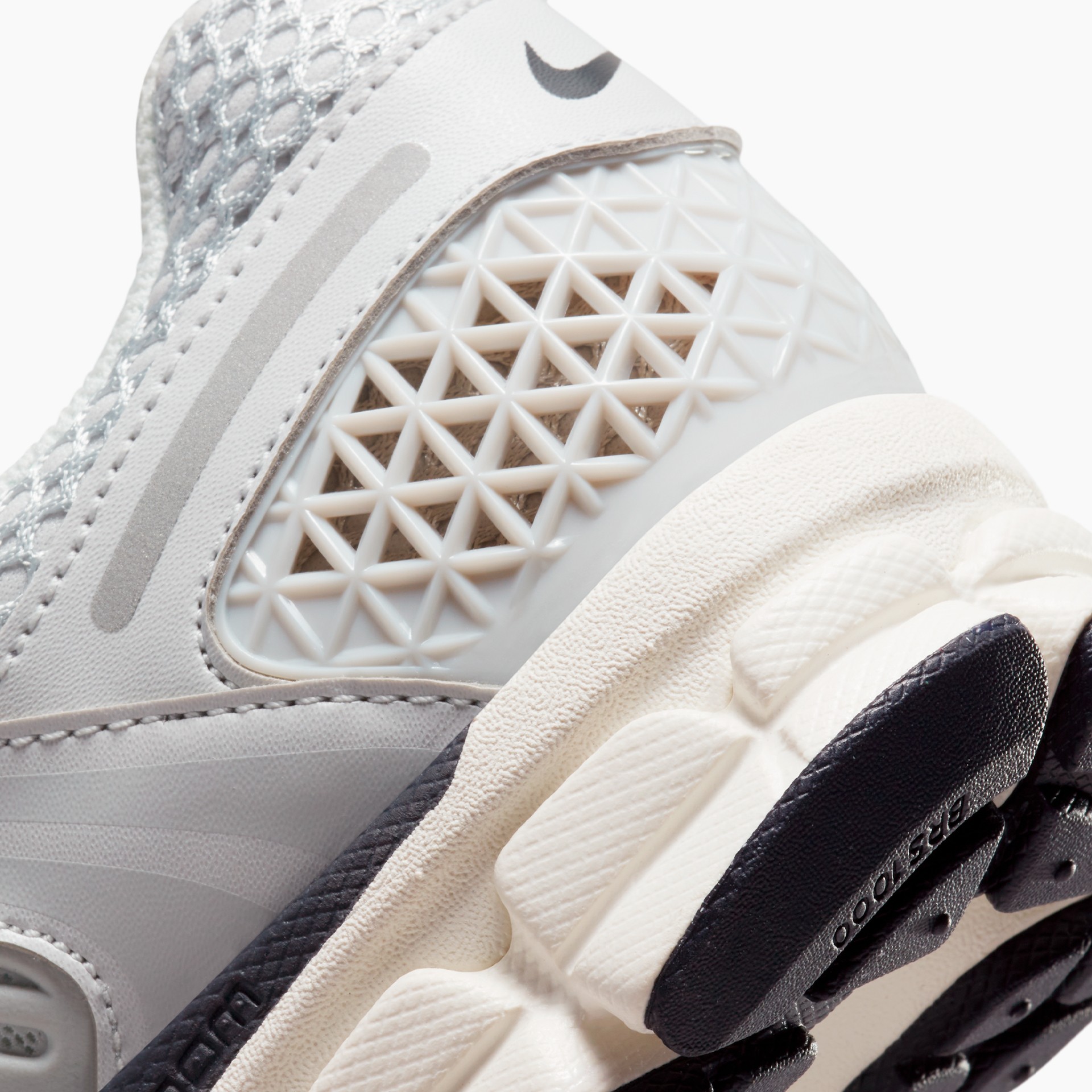 Nike Zoom Vomero 5
