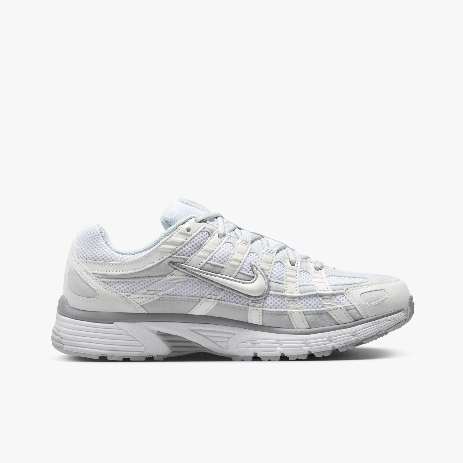 Nike P-6000