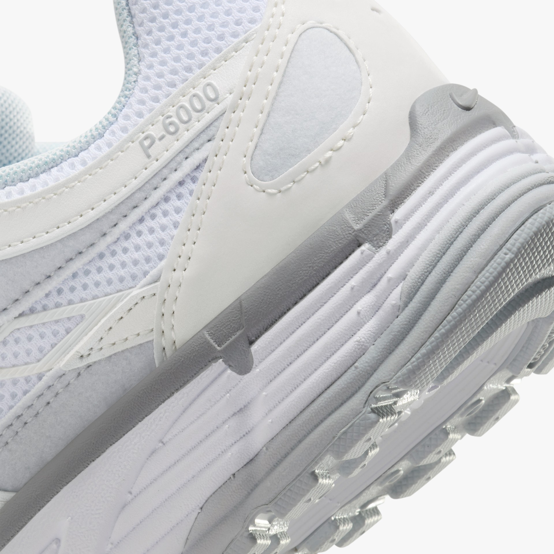 Nike P-6000