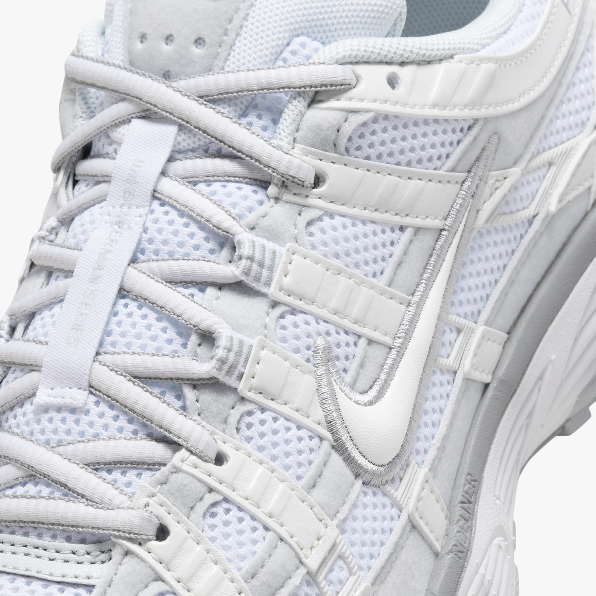 Nike P-6000
