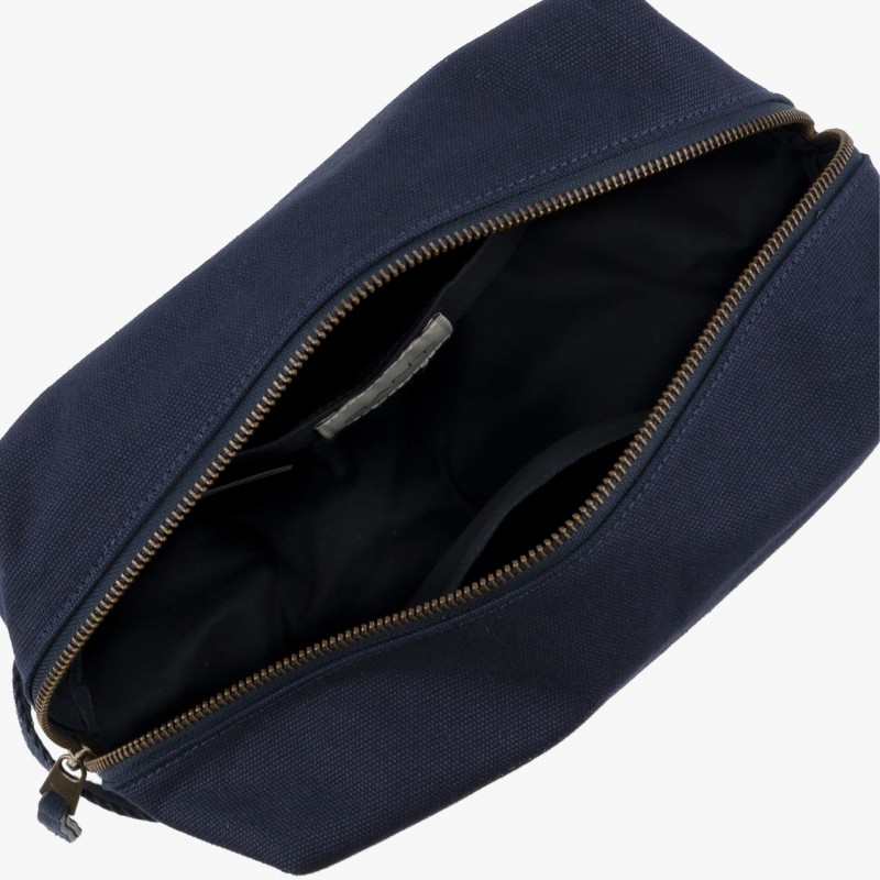 Gant Tonal Shield - 9970197 410 - Fuxia, Urban Tribes United