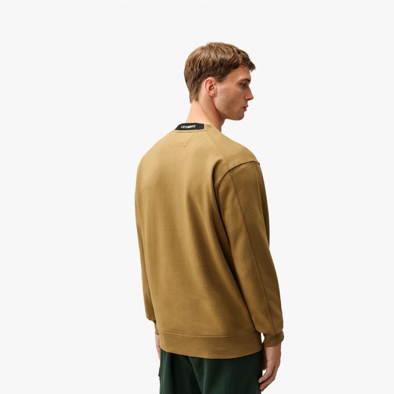 C.P. Company Crew Diagonal Raised Fleece - 21CMSS713A 005086W 340 - Fuxia, Urban Tribes United