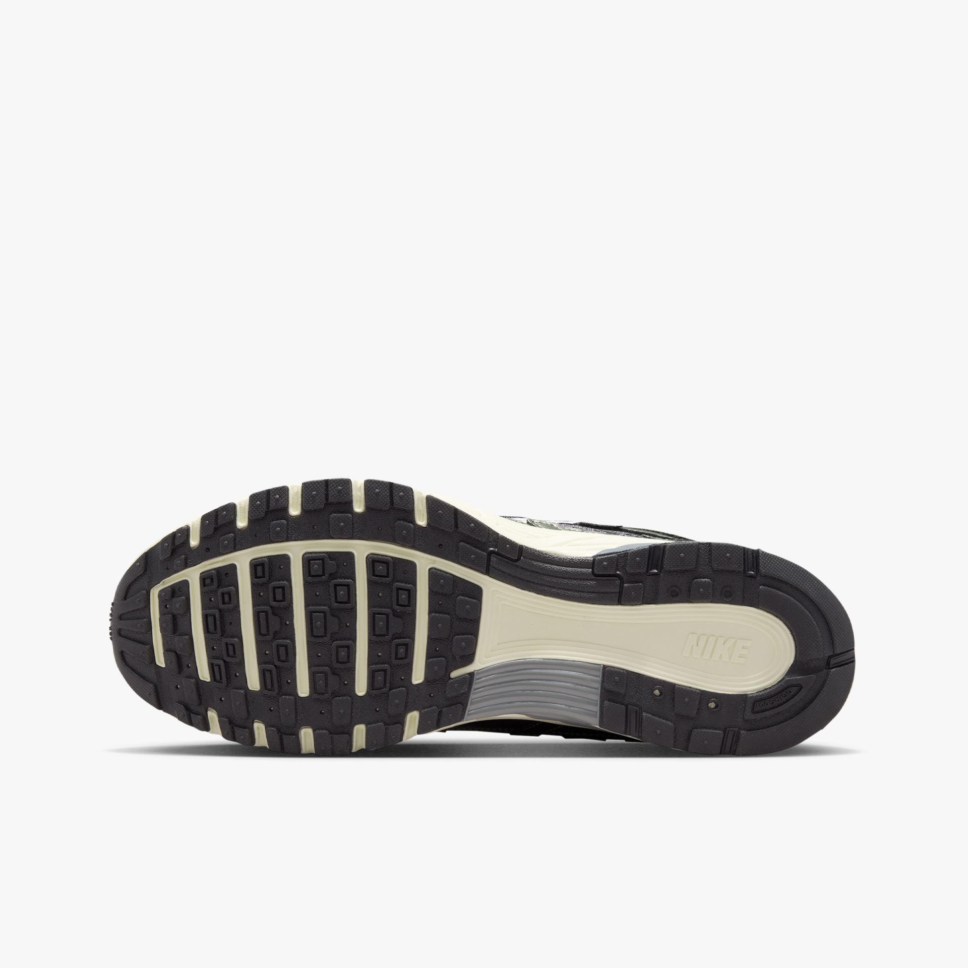 Nike P-6000 SE