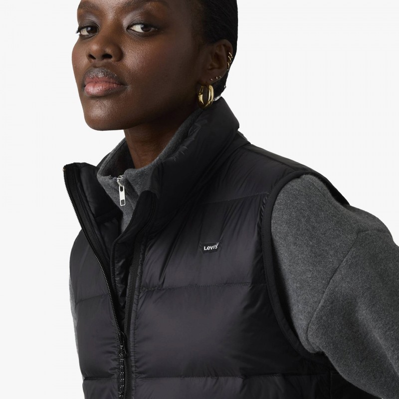 Levis Polly Packable Vest Levis Polly Packable Vest - A8523 0001 - Fuxia, Urban Tribes United